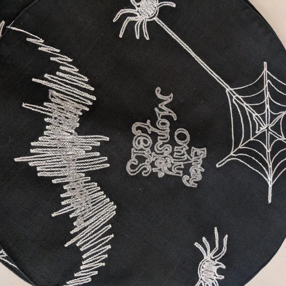 Halloween Elegant Spooky Black White Placemats  Spiders Webs Bats Decor